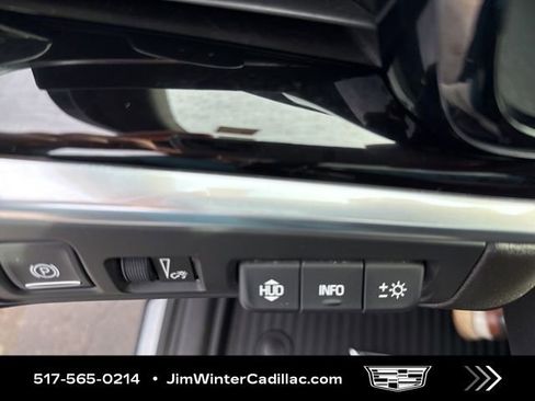 Used 2020 Cadillac XT6 Sport image 32