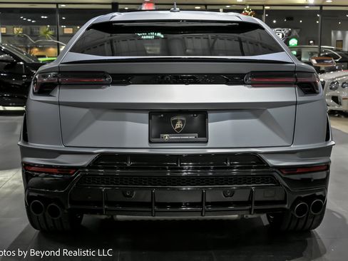 Used 2023 Lamborghini Urus S image 10