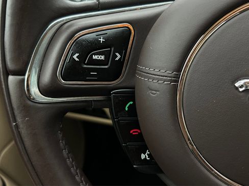 Used 2013 Jaguar XJ L Portfolio AWD/4WD image 17