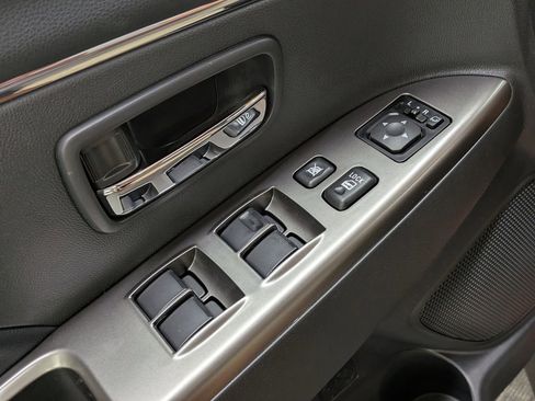 New 2026 Mitsubishi Outlander Sport SE AWD/4WD image 20
