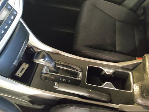 Used 2014 Honda Accord Sport image 26