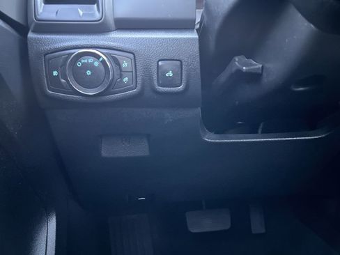 Used 2019 Ford Ranger XL w/ Equipment Group 101A Mid image 18