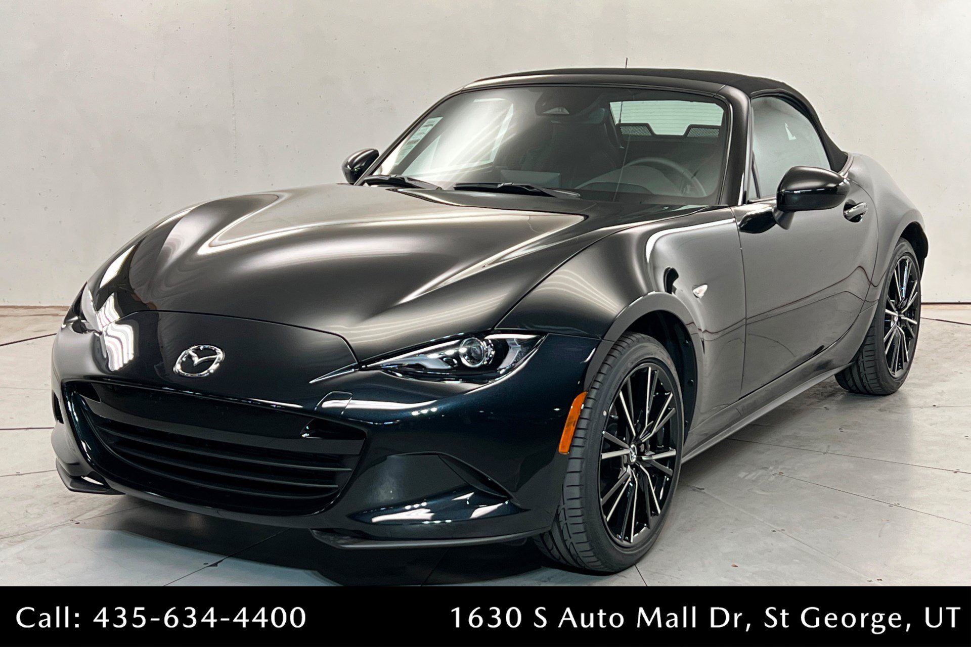 New 2026 MAZDA MX-5 Miata Grand Touring RWD image 1