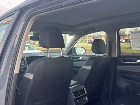 New 2026 Volkswagen Atlas Peak Edition AWD/4WD image 31