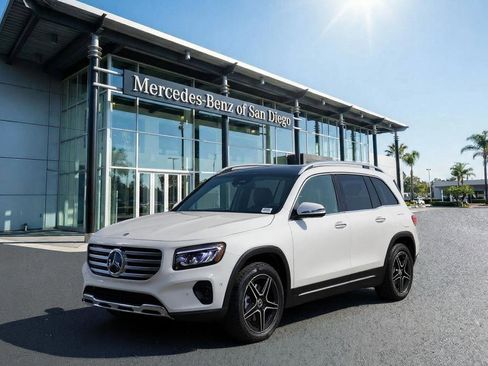 New 2026 Mercedes-Benz GLB 250 4MATIC image 1