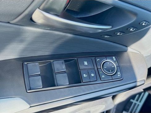 Used 2025 Lexus IS 350 F Sport image 21