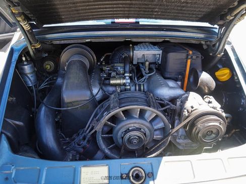 Used 1987 Porsche 911 Carrera RWD image 24
