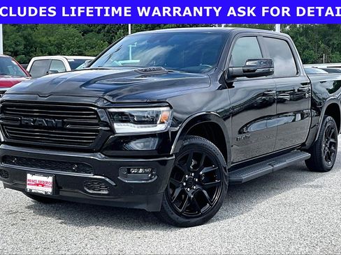 Used 2024 RAM 1500 Laramie AWD/4WD image 3