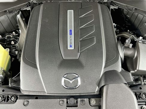 Used 2025 MAZDA CX-70 Plug-In Hybrid w/ Premium Pkg AWD/4WD image 12