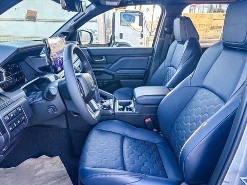 New 2026 Toyota 4Runner 4WD image 20