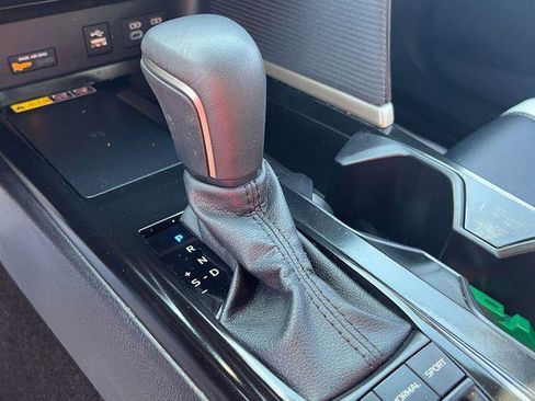 Certified 2025 Toyota Camry SE FWD image 22