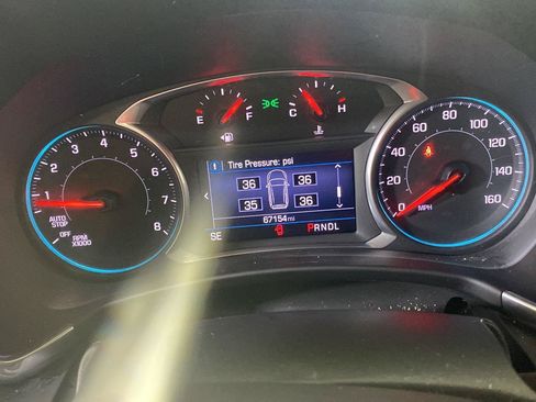 Used 2019 Chevrolet Equinox LT w/ Driver Convenience Package FWD image 28