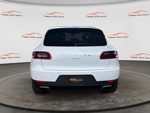 Used 2017 Porsche Macan AWD/4WD image 9