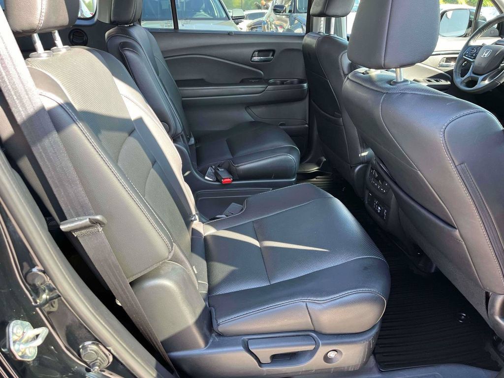 Used 2019 Honda Pilot Elite image 10