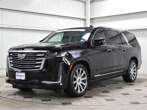 Used 2024 Cadillac Escalade ESV Premium Luxury Platinum AWD/4WD image 3