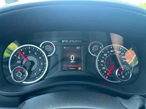 Certified 2026 RAM 2500 Big Horn AWD/4WD image 13