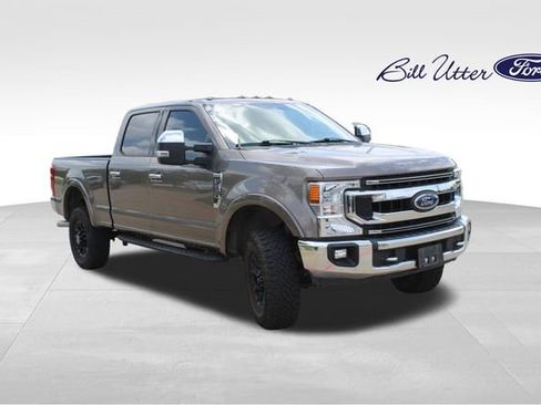 Used 2020 Ford F250 XLT w/ Tremor Off-Road Package AWD/4WD image 3