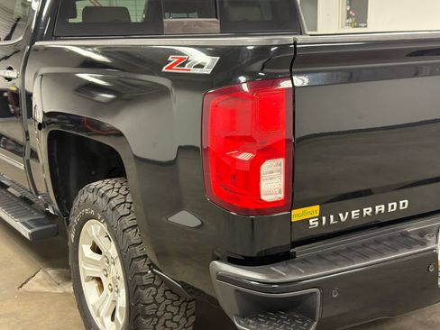 Used 2016 Chevrolet Silverado 1500 LTZ Z71 w/ LTZ Plus Package AWD/4WD image 18