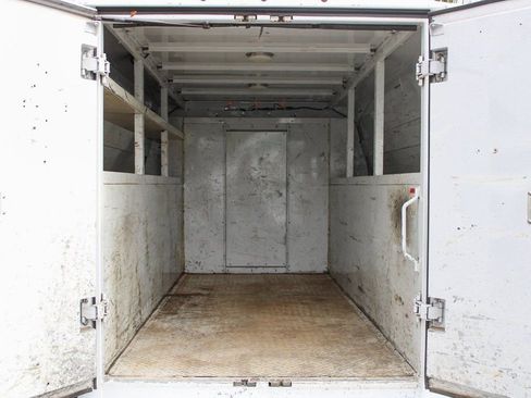 Used 2014 Ford E-350 and Econoline 350 Super Duty w/ Power Windows & Locks Group image 8