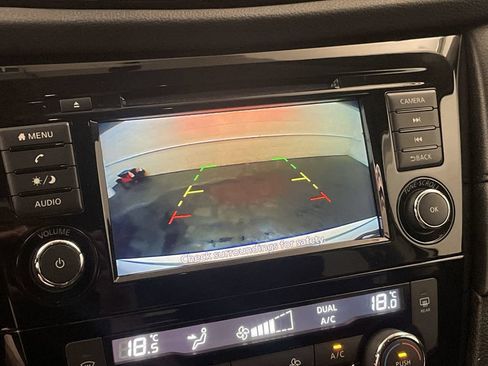 Used 2020 Nissan Rogue S AWD/4WD image 8