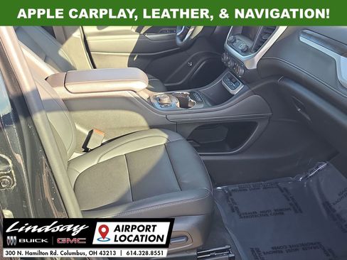 Used 2023 GMC Acadia SLT w/ Preferred Package image 28