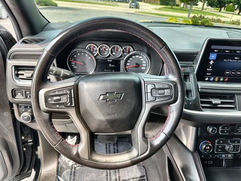 Used 2021 Chevrolet Tahoe RST w/ Luxury Package AWD/4WD image 11