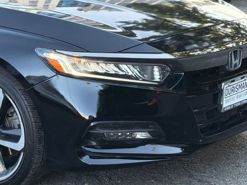Used 2019 Honda Accord Sport image 2
