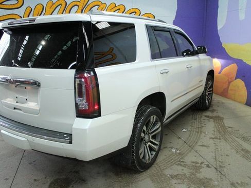 Used 2018 GMC Yukon Denali image 8