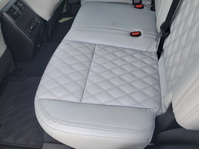 Used 2022 Mitsubishi Outlander SEL FWD image 15
