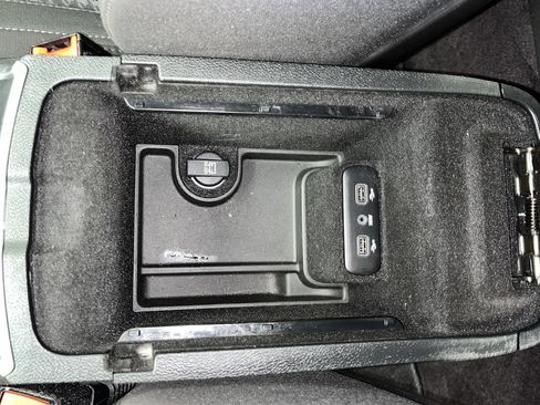 Used 2017 Dodge Charger SXT AWD/4WD image 22