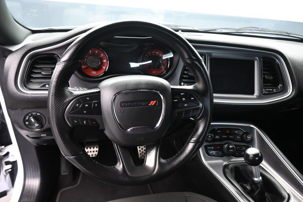 Used 2019 Dodge Challenger R/T Scat Pack w/ Shaker Package RWD image 15