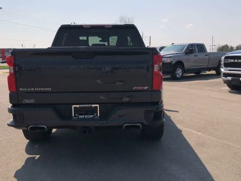 Used 2023 Chevrolet Silverado 1500 RST w/ Convenience Package II AWD/4WD image 7