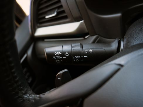 Used 2025 Honda Odyssey Touring image 24