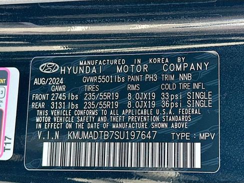 Certified 2025 Genesis GV70 2.5T Select w/ Select Package image 23