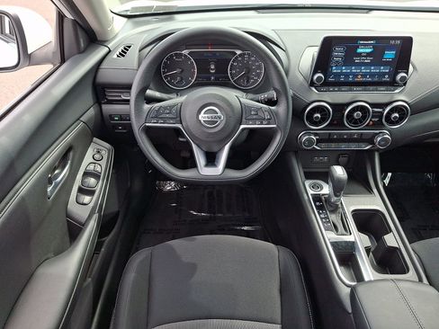 Used 2023 Nissan Sentra SV w/ Trunk Package FWD image 11