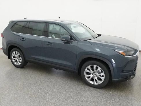 New 2026 Toyota Grand Highlander Limited image 12