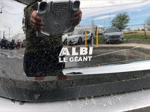 Used 2021 Nissan Rogue S FWD image 8
