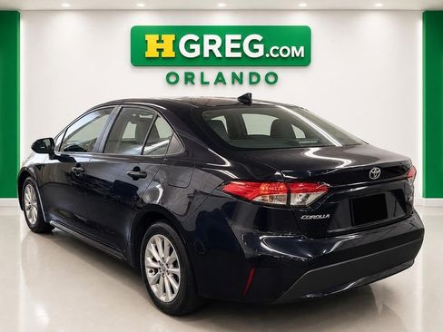 Used 2021 Toyota Corolla LE w/ LE Convenience Package FWD image 4