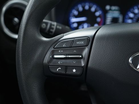 Used 2022 Hyundai Kona SE image 25