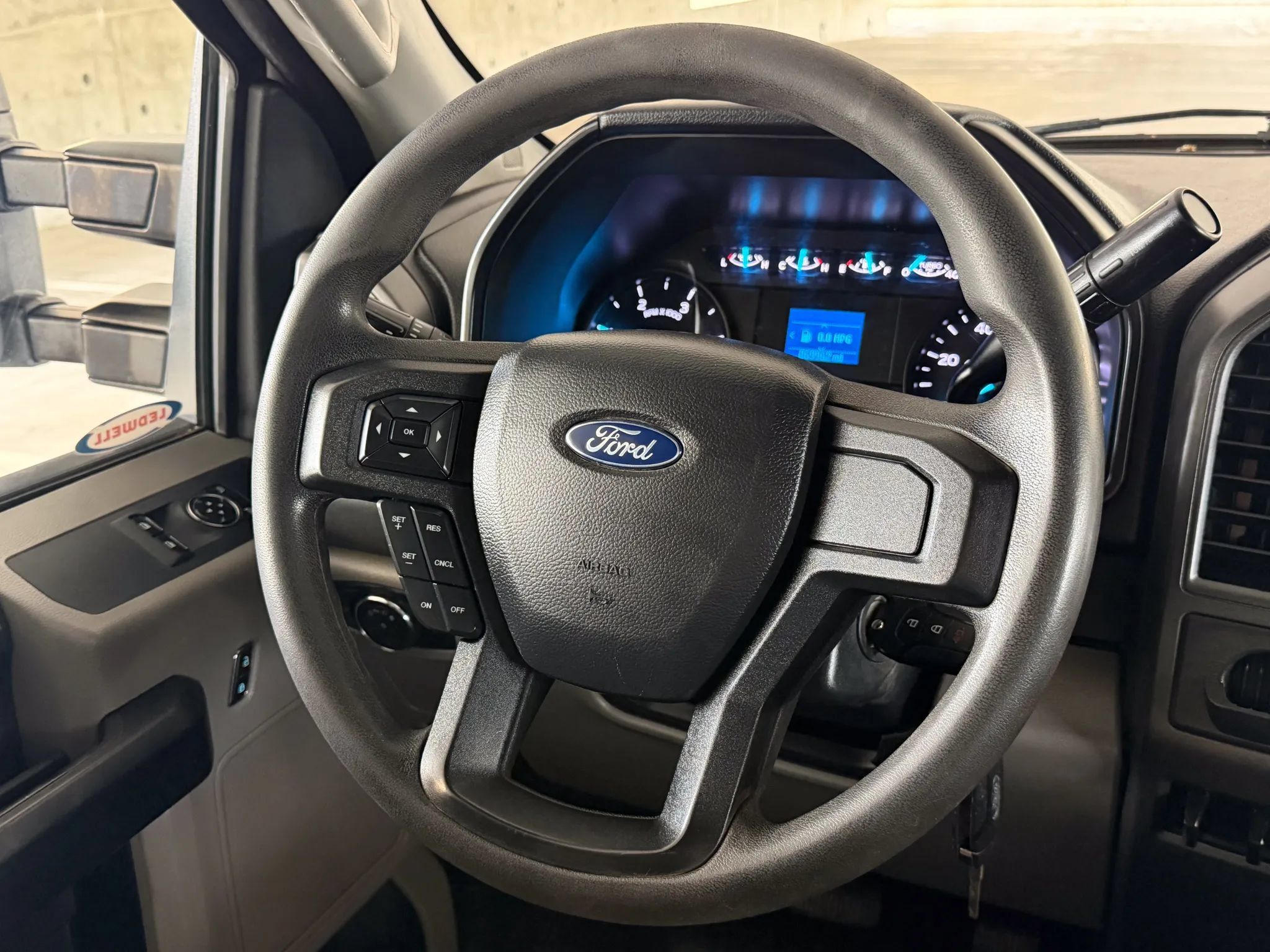 Used 2019 Ford F550 4x4 Regular Cab Super Duty image 24