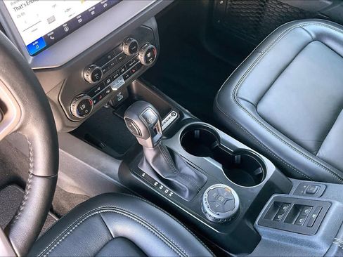 Certified 2025 Ford Bronco Outer Banks image 21