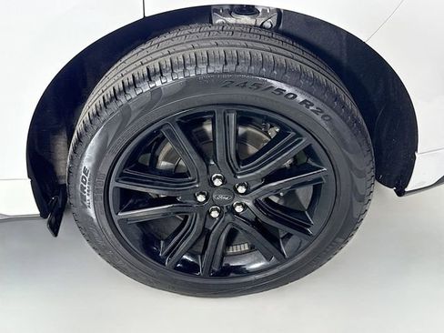 Used 2024 Ford Edge ST-Line image 30