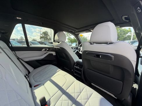 Certified 2024 BMW X5 sDrive40i w/ Premium Package RWD image 30