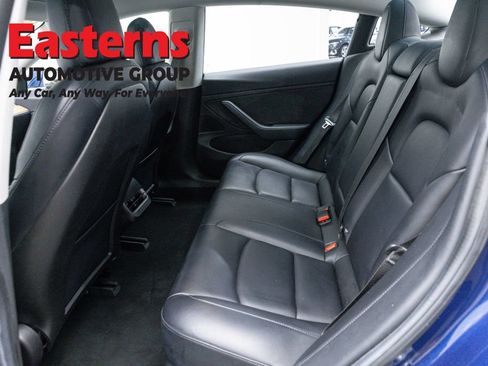 Used 2018 Tesla Model 3 Long Range RWD image 16