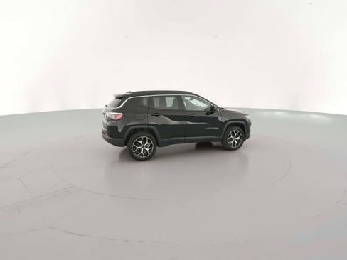New 2026 Jeep Compass Limited image 13