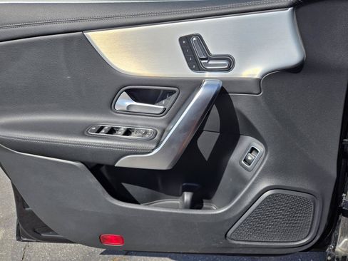 Used 2025 Mercedes-Benz CLA 250 4MATIC image 19
