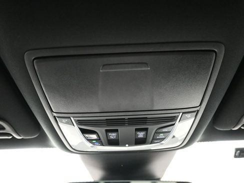 Used 2023 Acura MDX A-Spec image 17