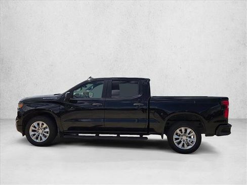Used 2023 Chevrolet Silverado 1500 Custom image 8