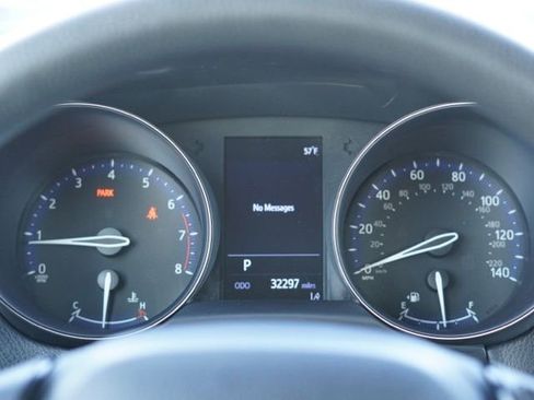 Used 2019 Toyota C-HR LE image 18