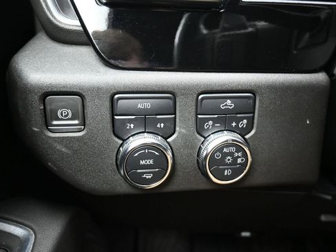 Used 2022 GMC Sierra 1500 Elevation AWD/4WD image 21